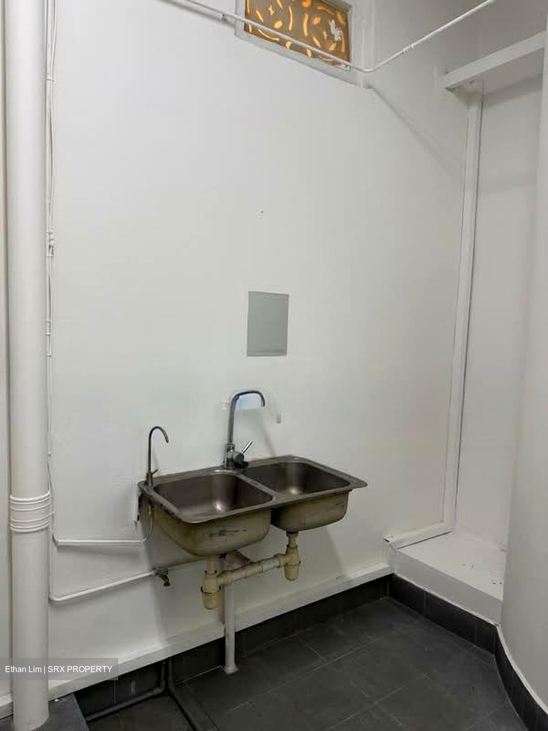 Balestier Road (D12), Shop House #558117261
